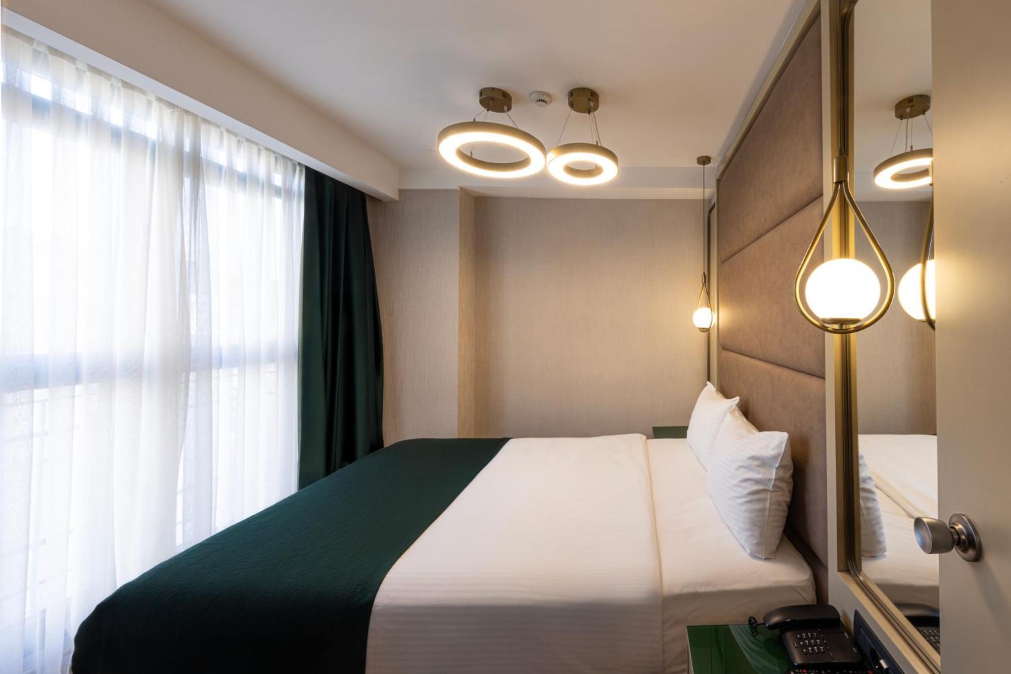 Отель The Nest 4*