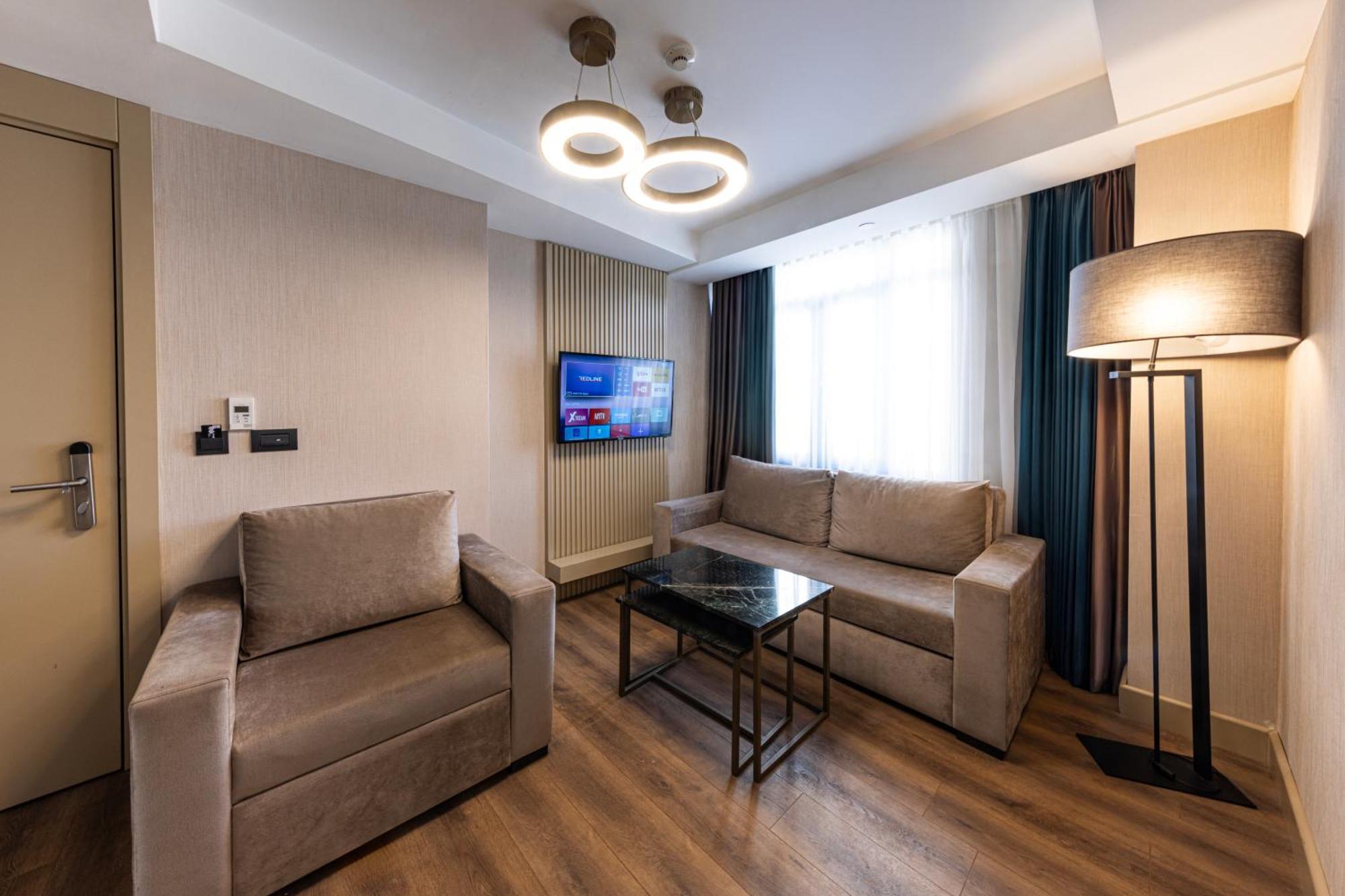 The Nest Отель